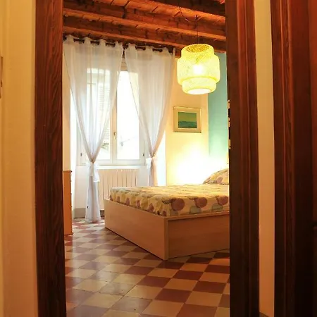 Feel - Arco Antico شقة