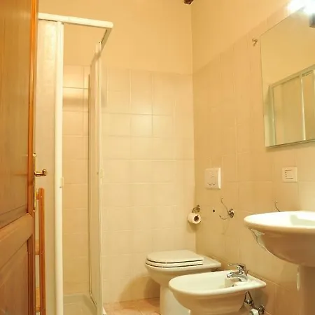 Feel - Arco Antico بيرغامو